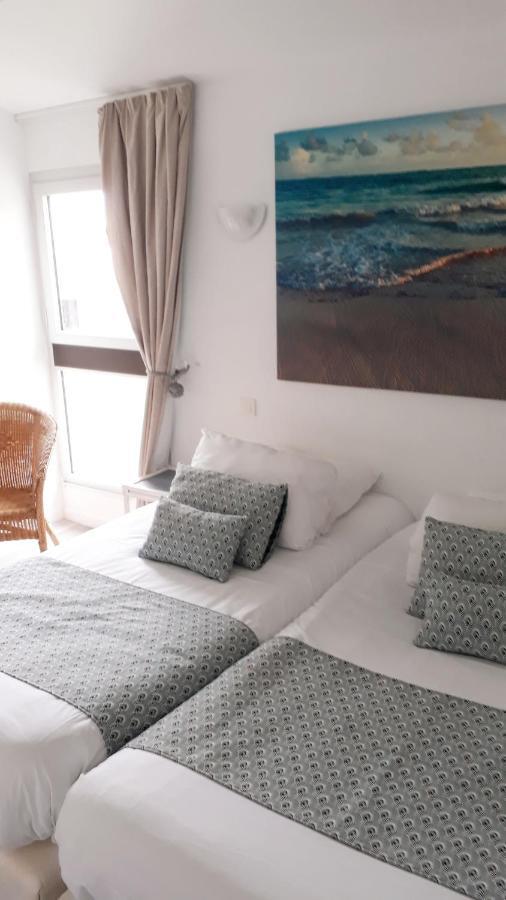 Hotel Les Esseppes L'Epine  Bagian luar foto